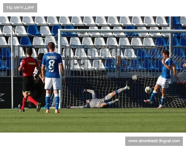 小球员场间亮相，意甲未来之星表演赛受关注